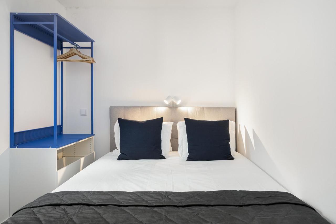 Apartment Whome Carriao 31 Urban Oasis In Premium Location W/ac Lisbon